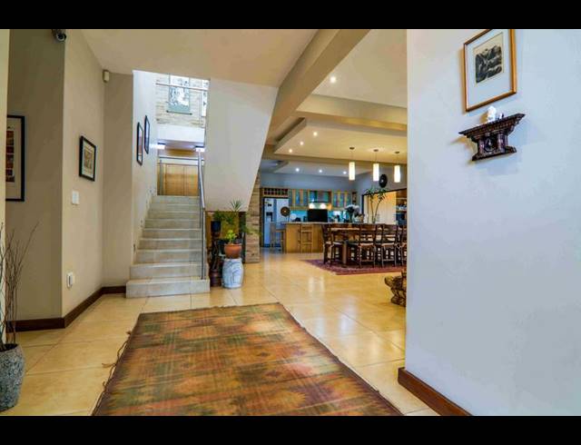 4 BEDROOM HOUSE FOR SALE IN COPPERLEAF ESTATE